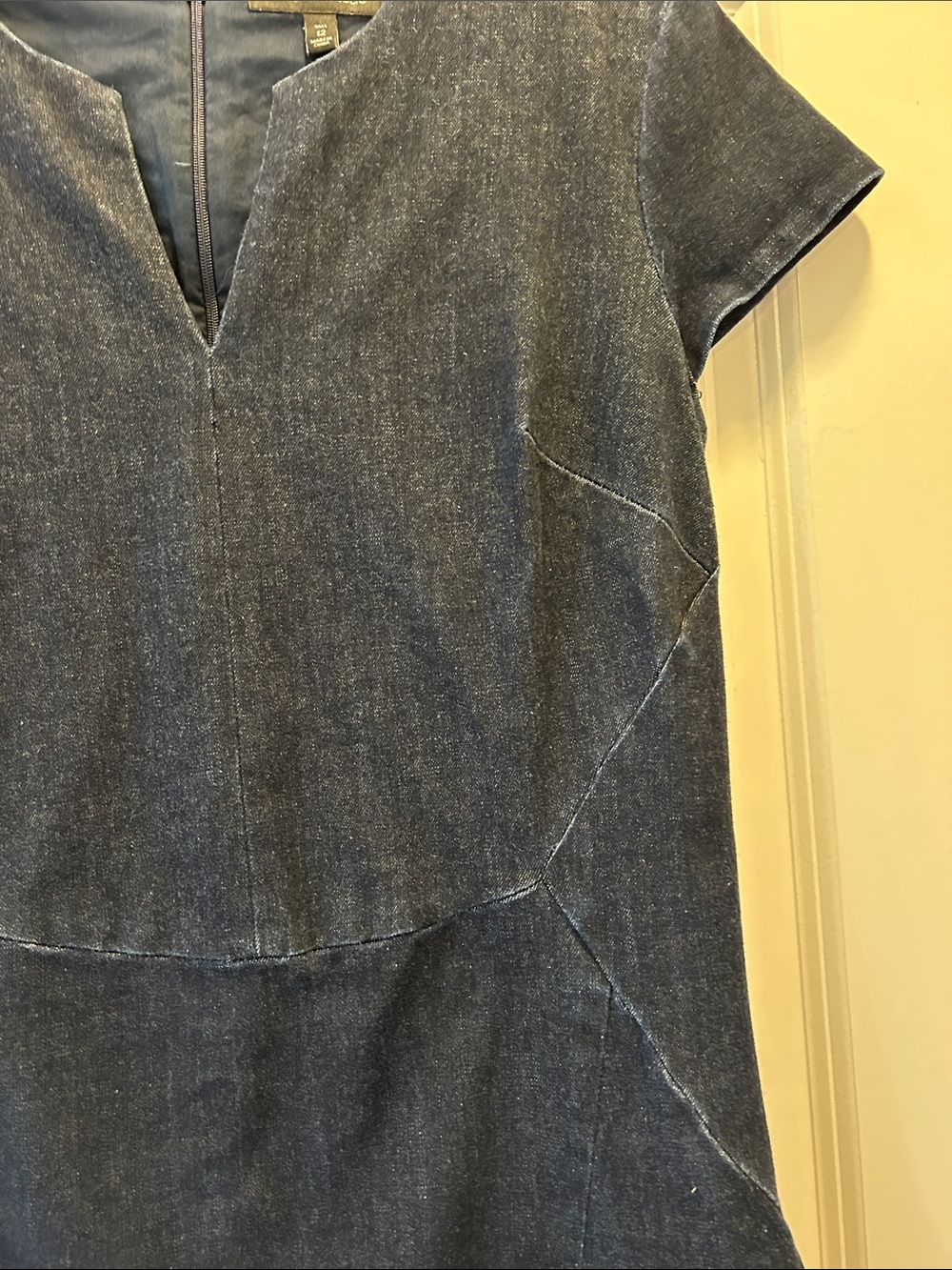 Banana Republic Dark Blue Denim Sheath Dress with Notch Neck 12T - Picture 3 of 8